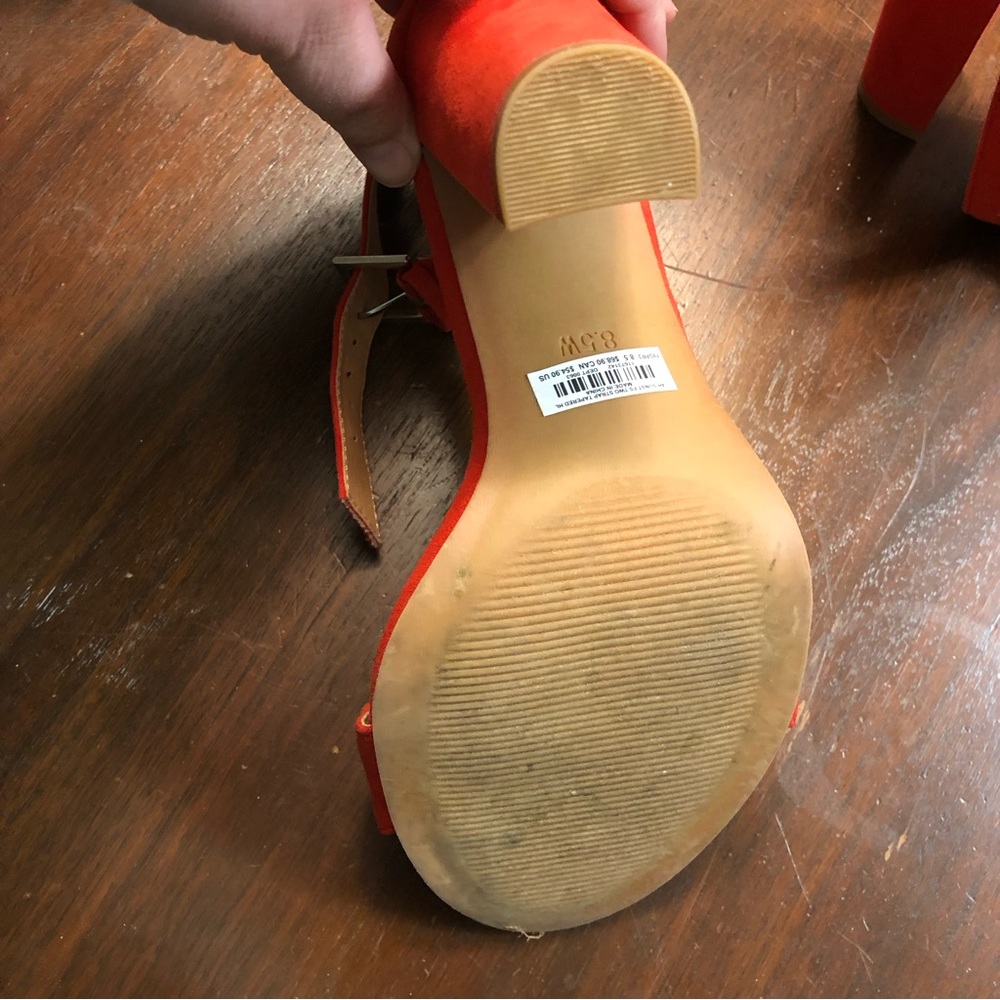 Heels - Picture 8 of 9